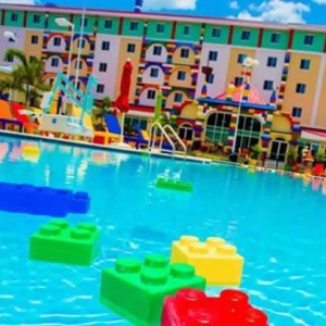 holidays in usa florida theme parks legoland florida 4